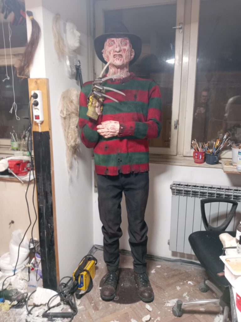 Umetnička skulptura Pali Baše