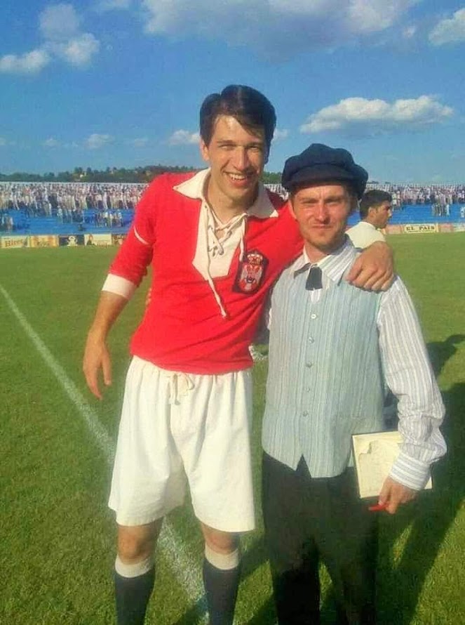 Dalibor kao statista u domaćem filmu Montevideo, Bog te video